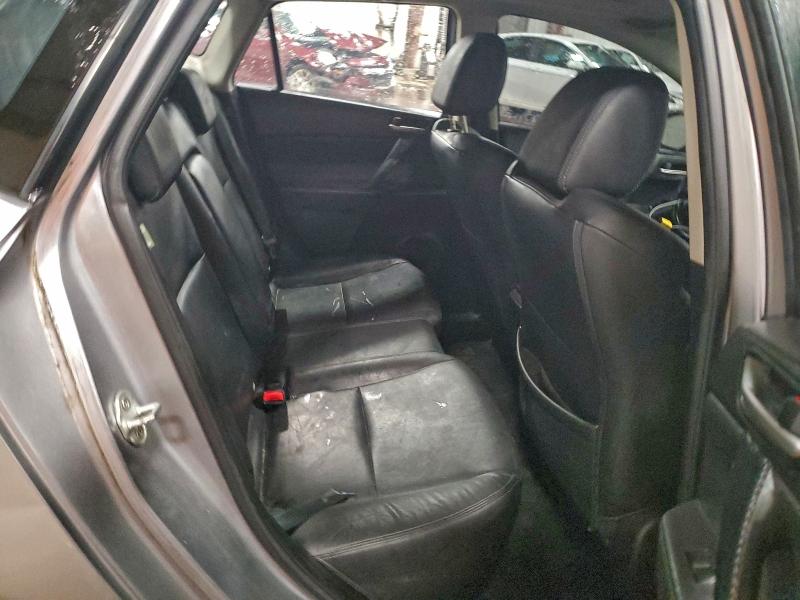 Photo 10 from auction – 2010 MAZDA 3 S with VIN JM1BL1H5XA1127646