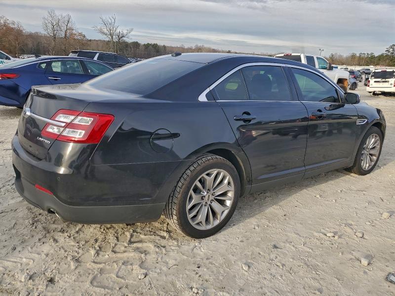 Photo 3 from auction – 2019 FORD TAURUS LIM with VIN 1FAHP2F84KG107415