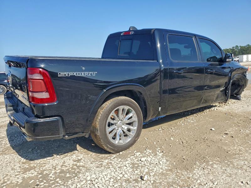 Photo 3 from auction – 2019 RAM 1500 LARAM with VIN 1C6SRFJT8KN925326
