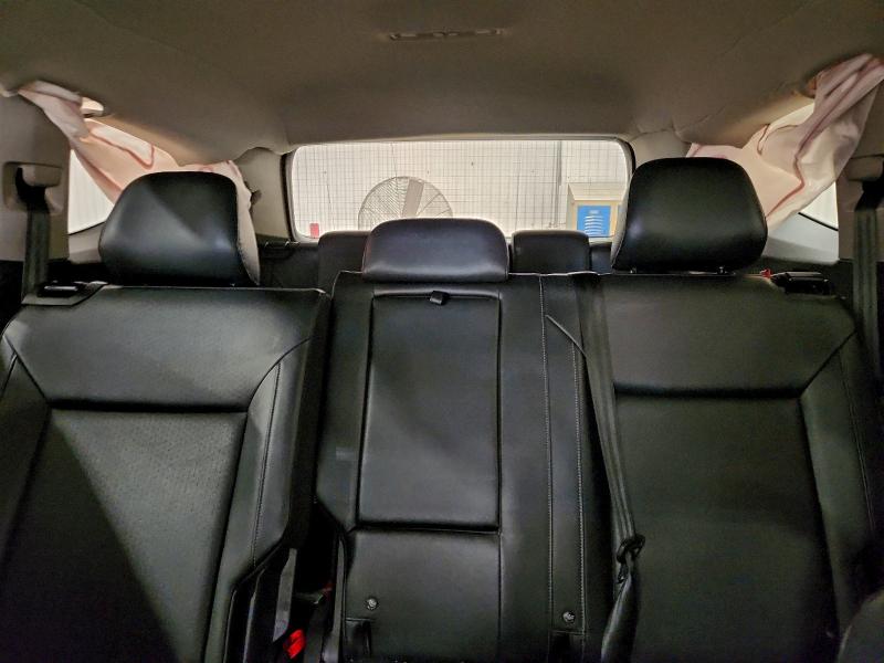 Photo 10 from auction – 2018 VOLKSWAGEN ATLAS SE with VIN 1V2LR2CA2JC589005