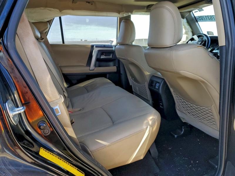 Photo 11 from auction – 2016 TOYOTA 4RUNNER SR with VIN JTEBU5JR2G5297188