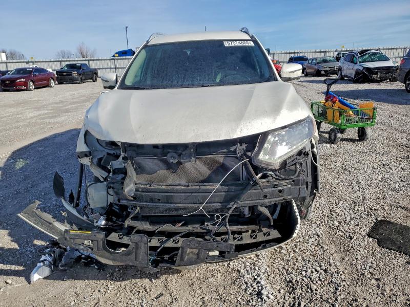 Photo 5 from auction – 2016 NISSAN ROGUE S with VIN KNMAT2MV8GP731838