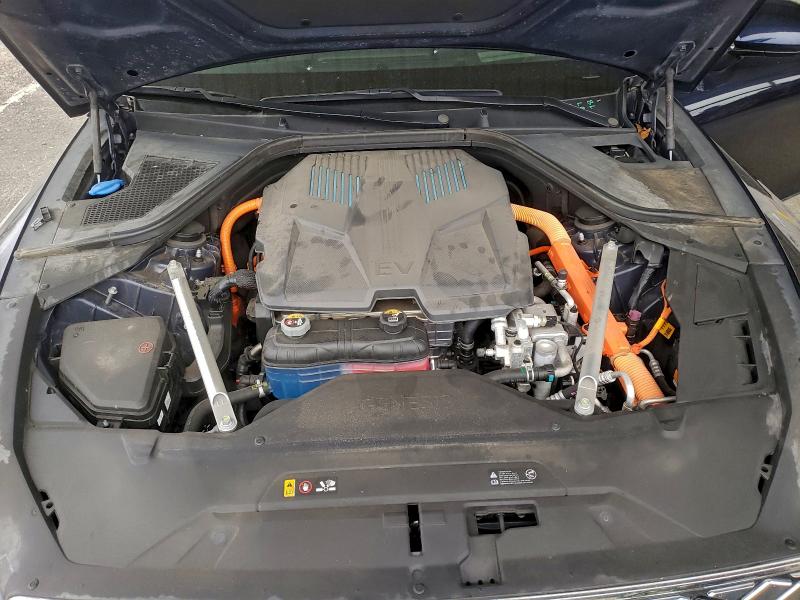 Photo 11 from auction – 2023 GENESIS G80 with VIN KMTGE4S13PU004710