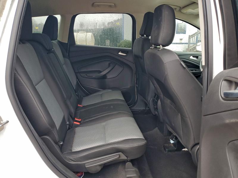 Photo 11 from auction – 2019 FORD ESCAPE SE with VIN 1FMCU9GD6KUC10902