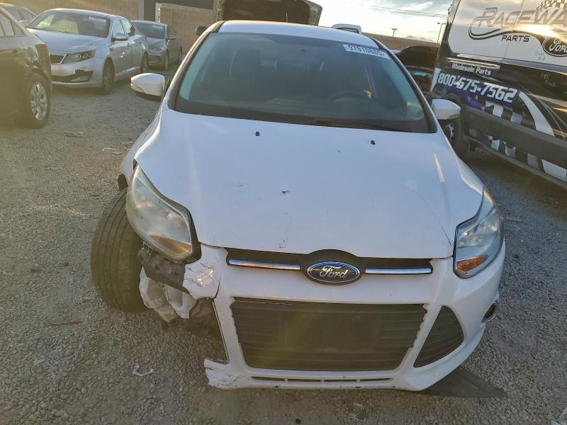 Photo 5 from auction – 2014 FORD FOCUS SE with VIN 1FADP3F23EL219179