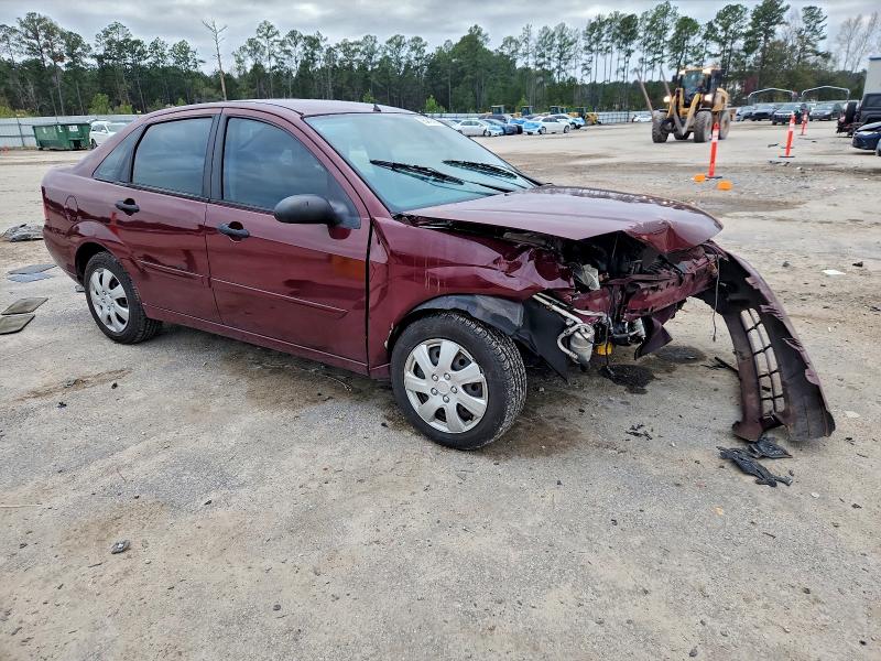 Photo 4 from auction – 2007 FORD FOCUS ZX4 with VIN 1FAFP34N67W284096