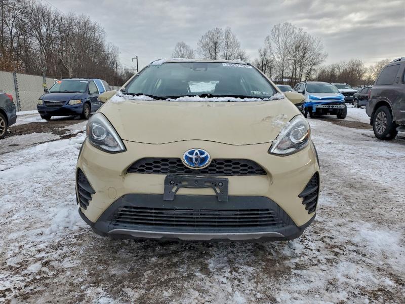 Photo 5 from auction – 2018 TOYOTA PRIUS C with VIN JTDKDTB39J1601666