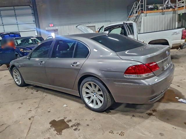 Photo 2 from auction – 2006 BMW 750 LI with VIN WBAHN83536DT31079