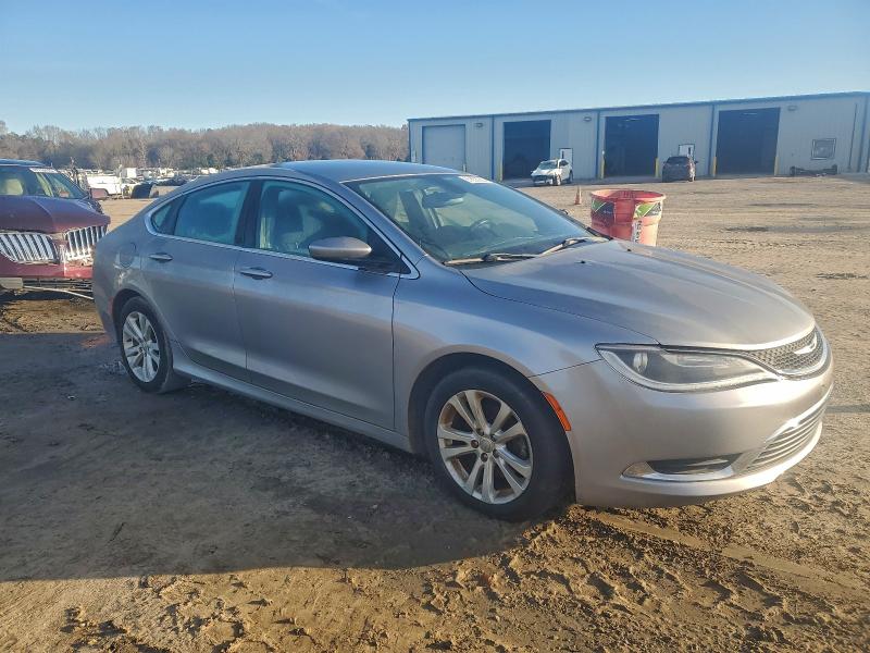 Photo 4 from auction – 2016 CHRYSLER 200 LIMITE with VIN 1C3CCCAB4GN154184