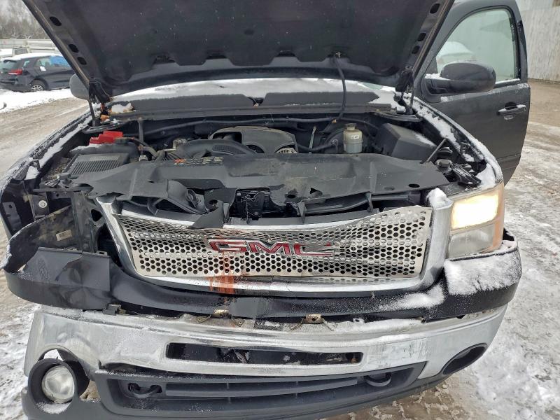 Photo 11 from auction – 2013 GMC SIERRA with VIN 1GTR2WE76DZ408370