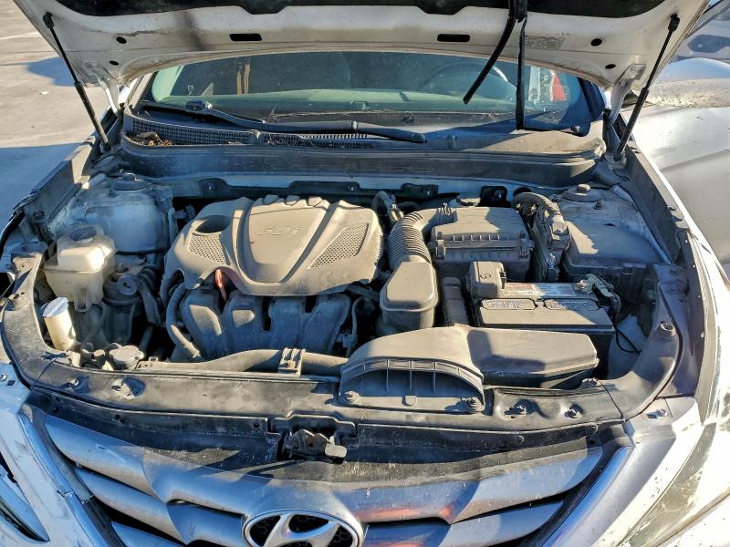 Photo 11 from auction – 2013 HYUNDAI SONATA SE with VIN 5NPEC4AC0DH776330