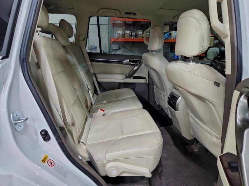 Photo 11 from auction – 2016 LEXUS GX 460 with VIN JTJBM7FX6G5128277