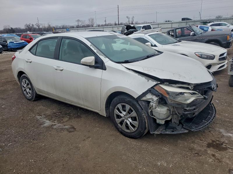 Снимка 4 от търг – 2014 TOYOTA COROLLA EC с VIN 5YFBPRHE7EP086588