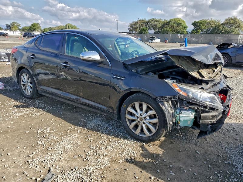 Photo 4 from auction – 2014 KIA OPTIMA EX with VIN 5XXGN4A70EG264182