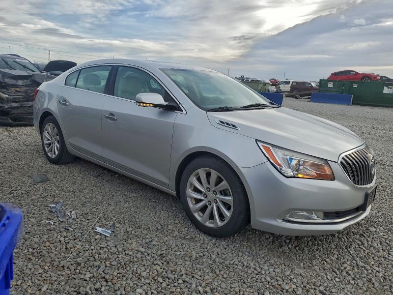 Photo 4 from auction – 2015 BUICK LACROSSE with VIN 1G4GB5G31FF123815