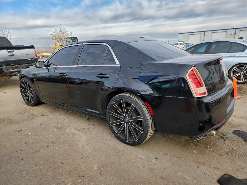 Photo 2 from auction – 2013 CHRYSLER 300 with VIN 2C3CCAAG4DH527485