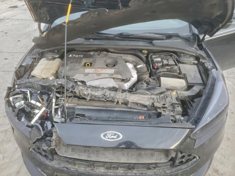 Photo 11 from auction – 2015 FORD FOCUS ST with VIN 1FADP3L90FL227548