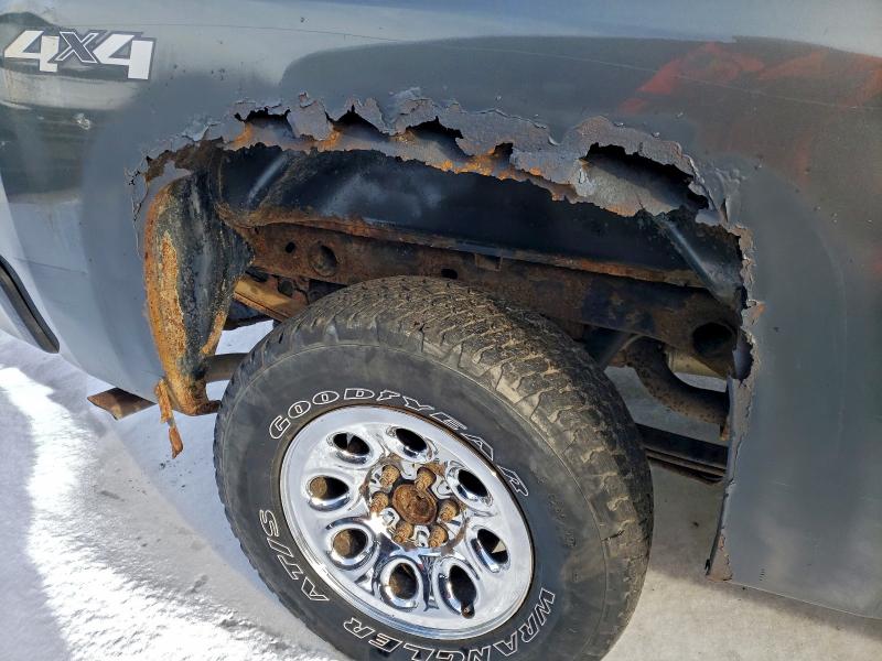 Photo 12 from auction – 2011 CHEVROLET SILVERADO with VIN 1GCRKPEA6BZ120363