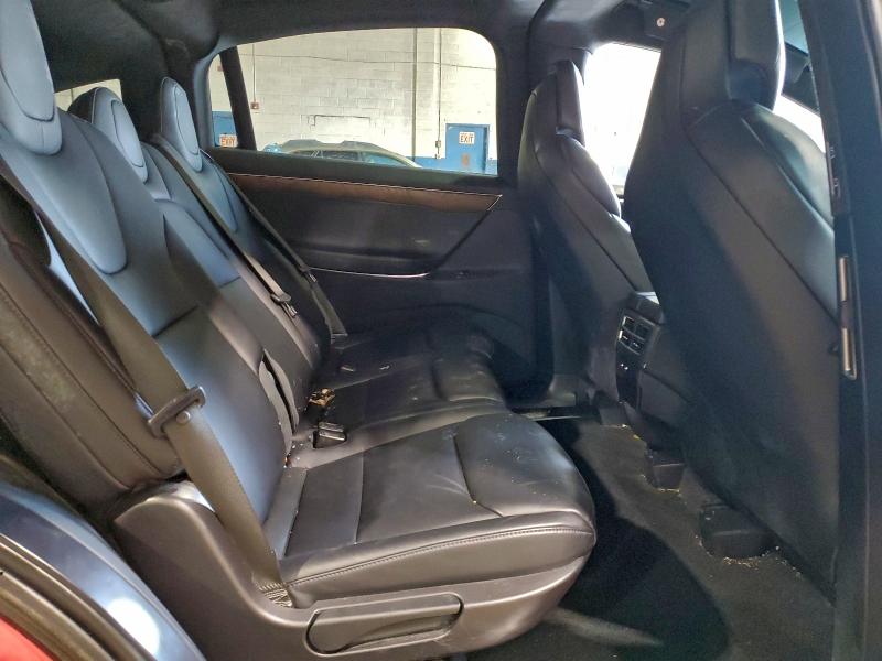 Photo 11 from auction – 2017 TESLA MODEL X with VIN 5YJXCDE28HF078305