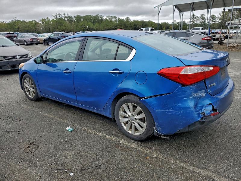 Photo 2 from auction – 2015 KIA FORTE EX with VIN KNAFX4A86F5364546