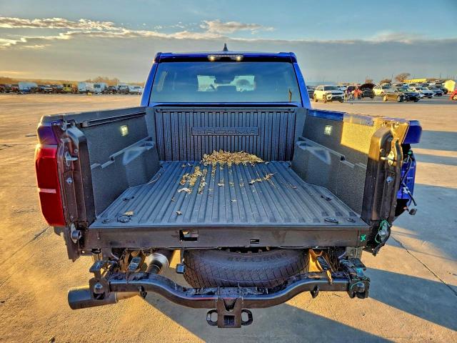 Photo 6 from auction – 2025 TOYOTA TACOMA DOU with VIN 3TMLB5JN6SM185279