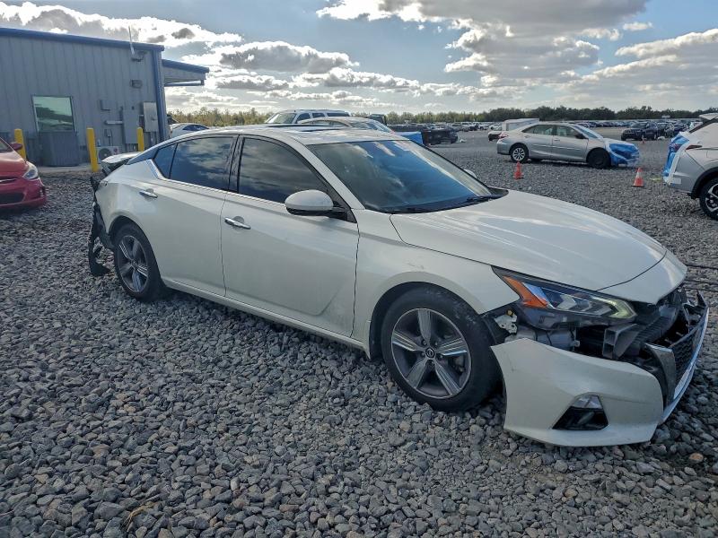 Photo 4 from auction – 2022 NISSAN ALTIMA SL with VIN 1N4BL4EV3NN420699