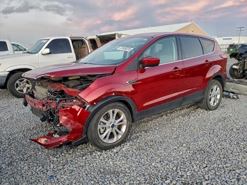 FORD ESCAPE SE 2019 with VIN 1FMCU9GD5KUA63309 - Photo from auction