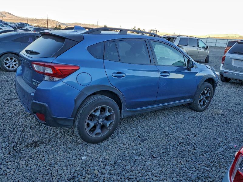 Photo 3 from auction – 2018 SUBARU CROSSTREK with VIN JF2GTABC8JH243711