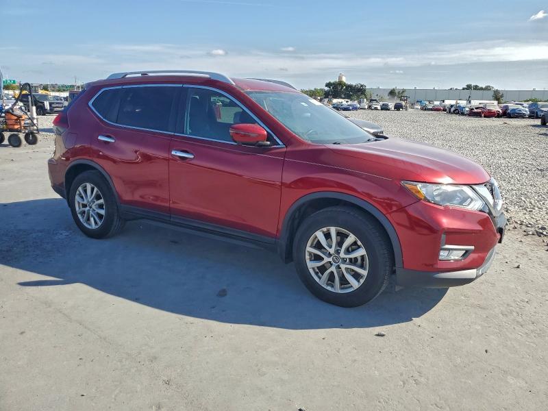 Photo 4 from auction – 2018 NISSAN ROGUE S with VIN 5N1AT2MT3JC806535