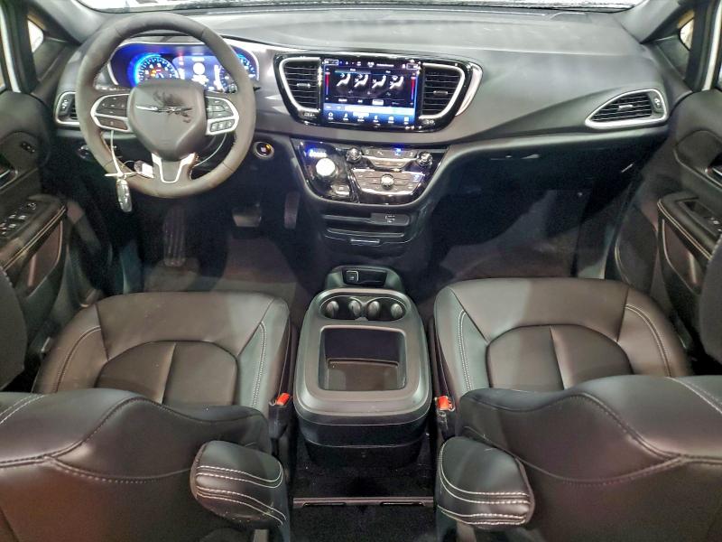 Photo 8 from auction – 2026 CHRYSLER PACIFICA S with VIN 2C4RC1BG9TR193810