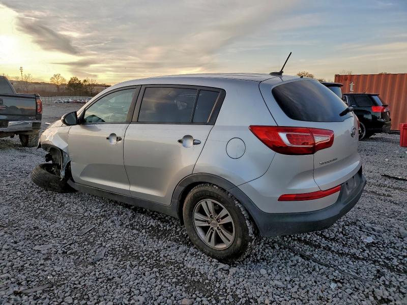 Photo 2 from auction – 2011 KIA SPORTAGE L with VIN KNDPB3A24B7095697