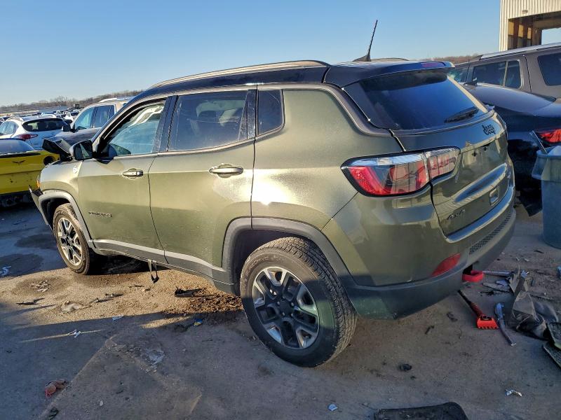 Photo 2 from auction – 2018 JEEP COMPASS TR with VIN 3C4NJDDB3JT210537