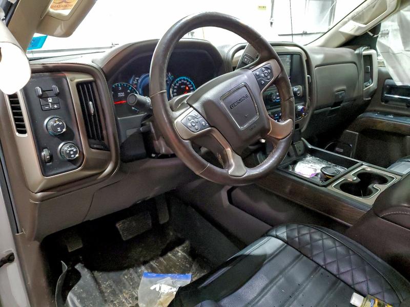 Photo 8 from auction – 2018 GMC SIERRA with VIN 1GT12UEG5JF200429