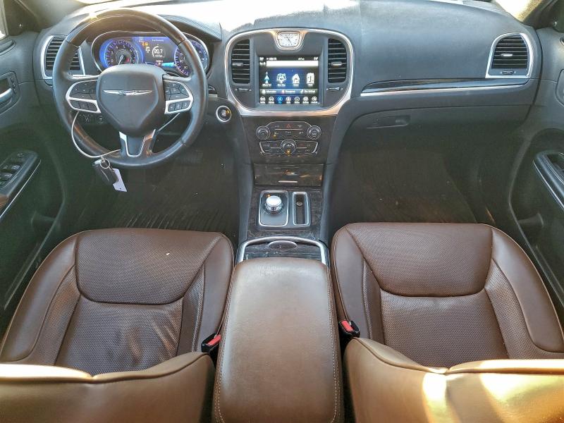 Photo 8 from auction – 2018 CHRYSLER 300 LIMITE with VIN 2C3CCAKG9JH151831