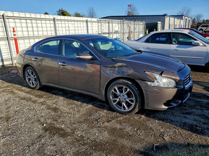 Zdjęcie 4 z aukcji – 2014 NISSAN MAXIMA S z VIN 1N4AA5AP9EC471263