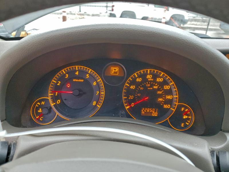 Photo 9 from auction – 2005 INFINITI G35 with VIN JNKCV51FX5M300299