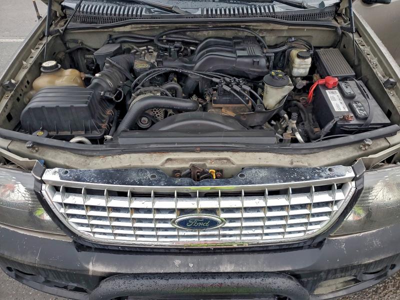 Photo 12 from auction – 2005 FORD EXPLORER X with VIN 1FMZU73K65UA72365