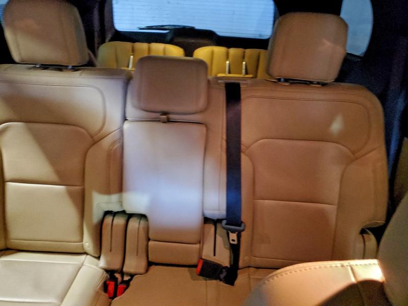 Photo 10 from auction – 2017 FORD EXPLORER with VIN 1FM5K8F82HGC63861