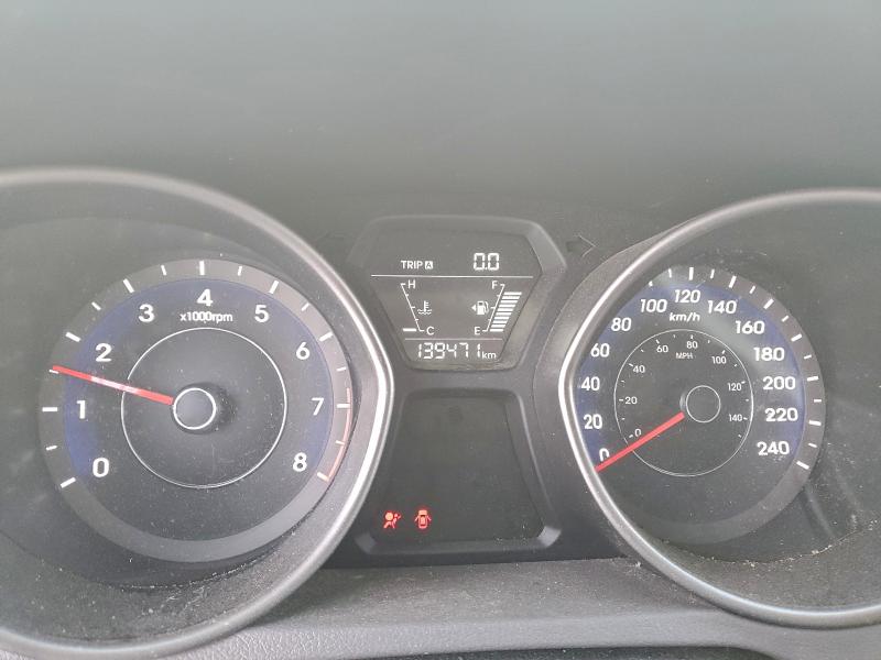 Photo 9 from auction – 2015 HYUNDAI ELANTRA SE with VIN 5NPDH4AE5FH649736