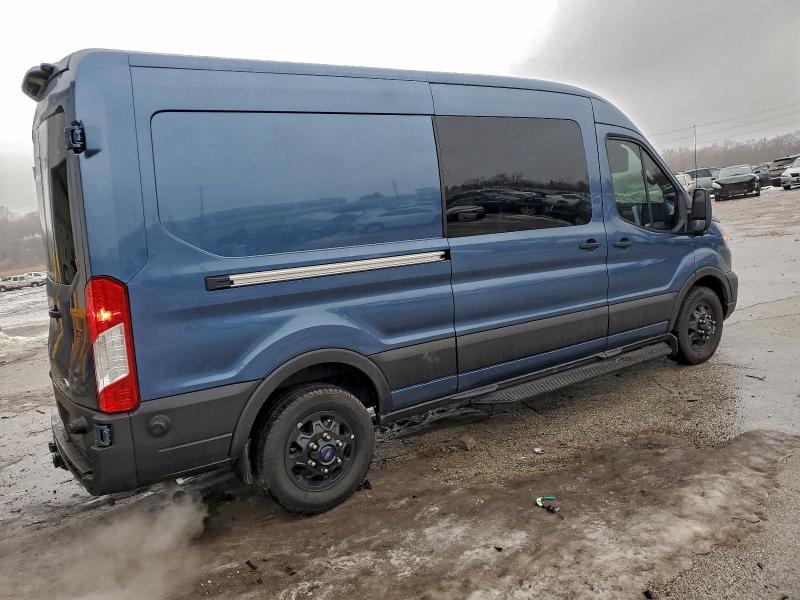 Photo 3 from auction – 2024 FORD TRANSIT T- with VIN 1FDBW2CG3RKA74750