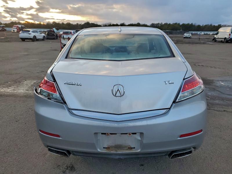 Photo 6 from auction – 2012 ACURA TL with VIN 19UUA8F27CA023409
