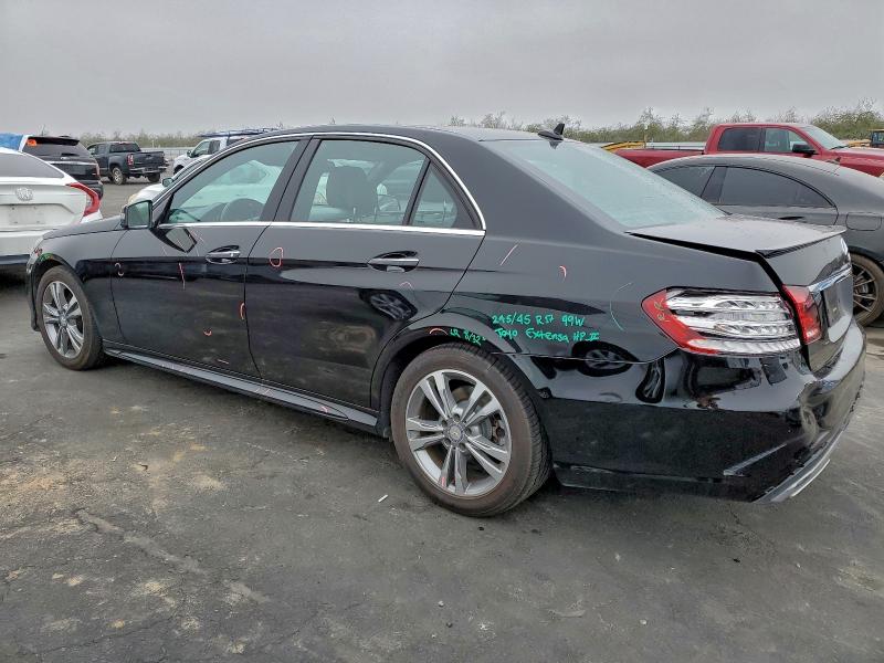 Photo 2 from auction – 2016 MERCEDES-BENZ E 250 BLUE with VIN WDDHF0EB7GB213916