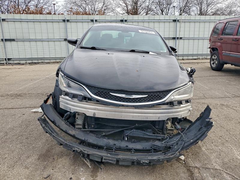 Photo 5 from auction – 2015 CHRYSLER 200 LIMITE with VIN 1C3CCCAB1FN575603