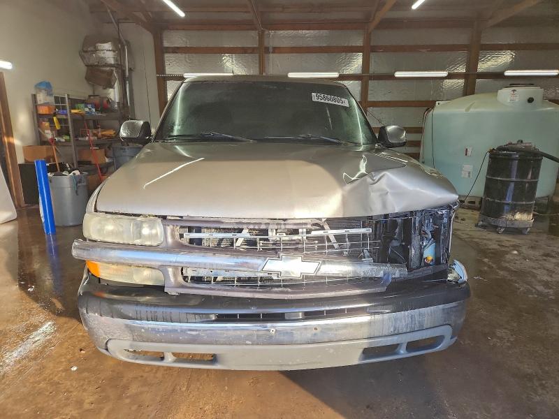 Photo 5 from auction – 2002 CHEVROLET SILVERADO with VIN 2GCEC19T221359065