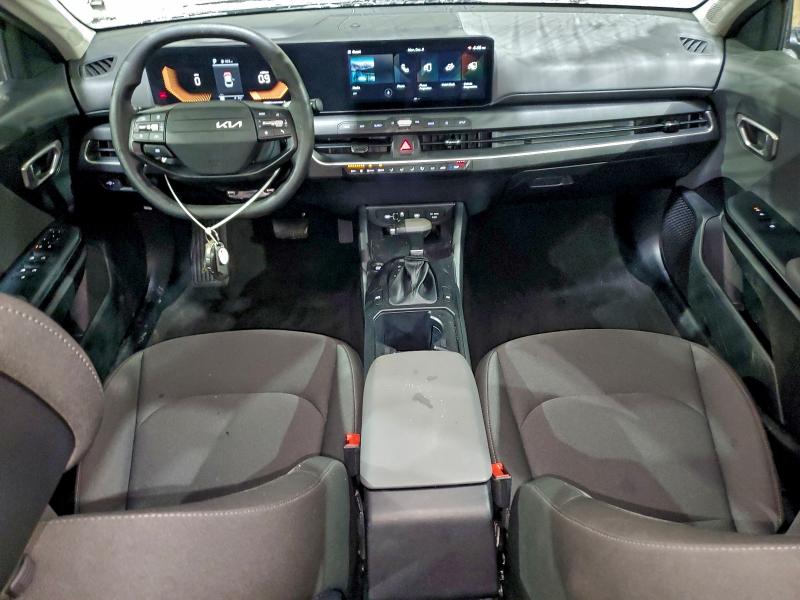Photo 8 from auction – 2025 KIA K4 LX with VIN 3KPFT4DE7SE113579