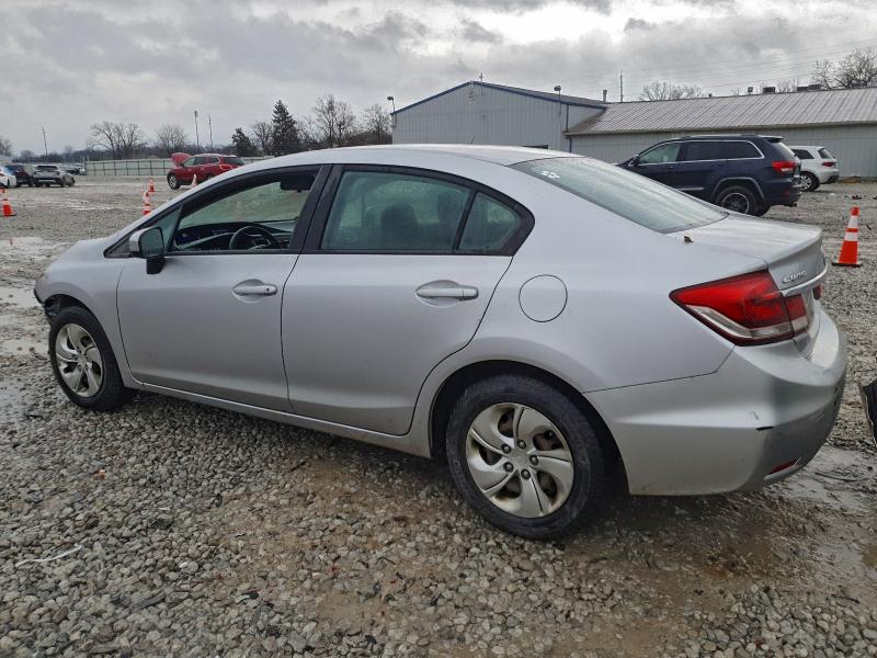 Photo 2 from auction – 2015 HONDA CIVIC LX with VIN 19XFB2F53FE294321