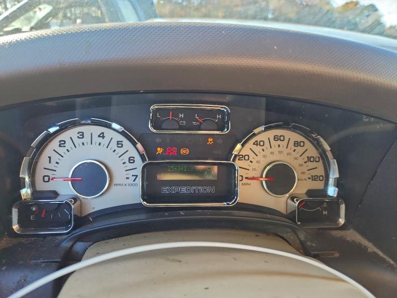 Photo 9 from auction – 2010 FORD EXPEDITION with VIN 1FMJK1F57AEA76130