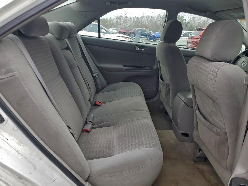 Photo 10 from auction – 2005 TOYOTA CAMRY LE with VIN 4T1BE30K15U539770