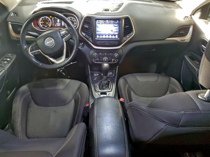 Photo 8 from auction – 2015 JEEP CHEROKEE L with VIN 1C4PJMCB6FW641207