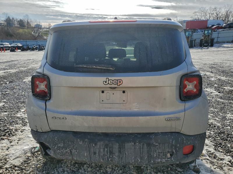 Photo 6 from auction – 2017 JEEP RENEGADE L with VIN ZACCJBBB4HPE62703